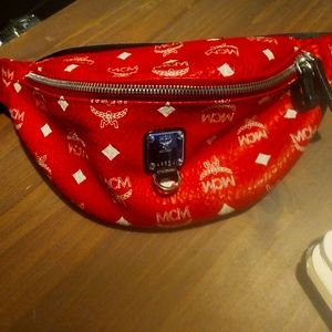 MCM Visetos Large Fursten Belt bag - red